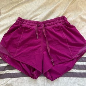 Magenta Lululemon hotty hots